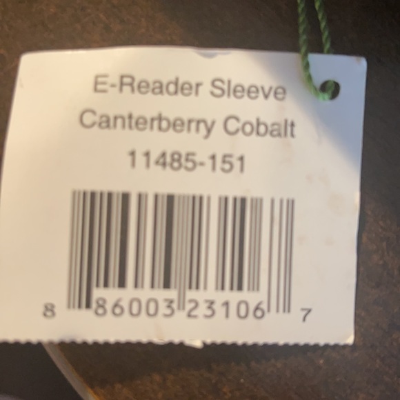 Vera Bradley e-reader, tablet sleeve - Picture 4 of 4